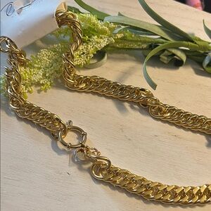 Oak&Ivy 18inch gold chain